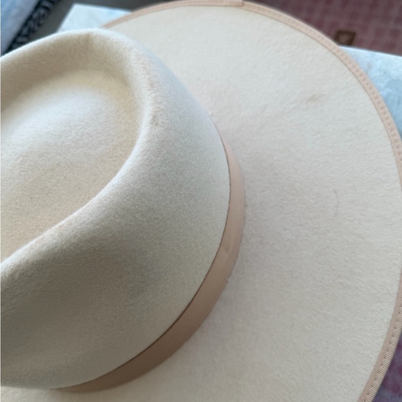 Lack Of Color Rancher - Picture 5 of 9